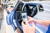 BMWが独レーゲンスブルク工場において、人工知能（AI）を活用した革新的な車両品質検査システムの実証実験開始