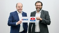 Carsten Hoff（dSPACEのCEO）とPeter Geigle（MAHAグループのCEO）