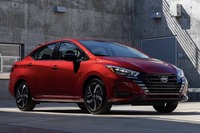 日産ヴァーサ（北米向け、メキシコ製）