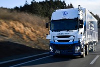T2の自動運転トラック