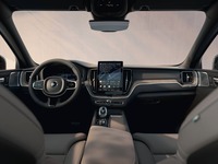ボルボ『XC60』改良新型