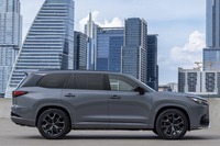 レクサスTX（北米向け）