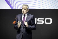 三菱ふそう カール・デッペン代表取締役社長・CEO（ジャパンモビリティショー2025）