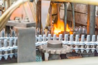 大井川電機の自動車電球 製造工場