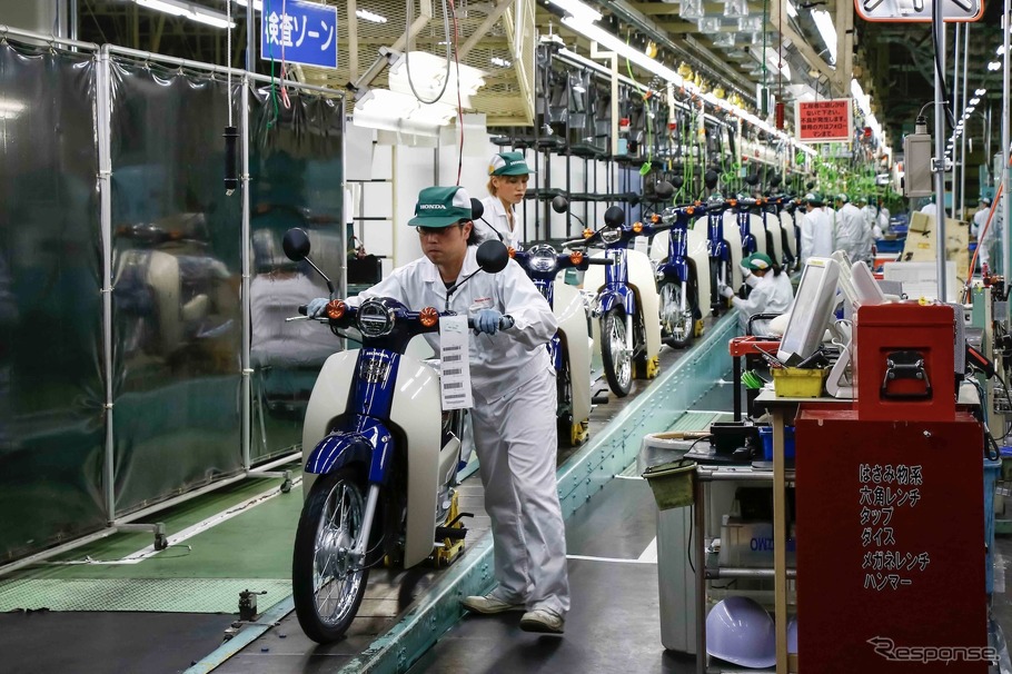 ホンダの白いユニフォーム(熊本製作所)