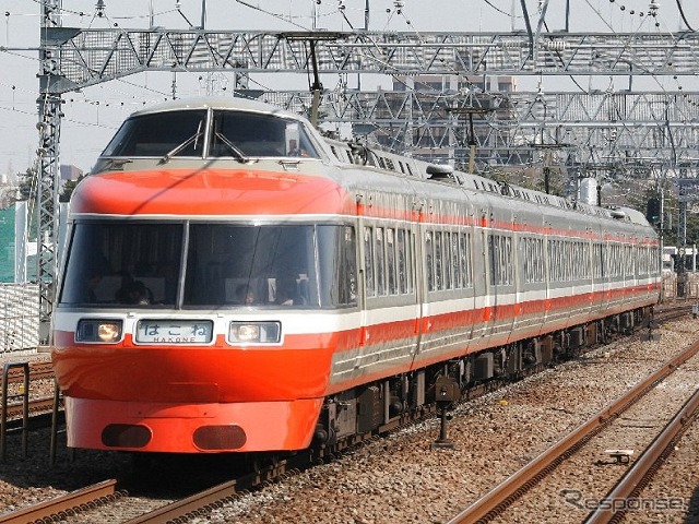 10月13日のツアー列車を最後に引退した7000形LSE。
