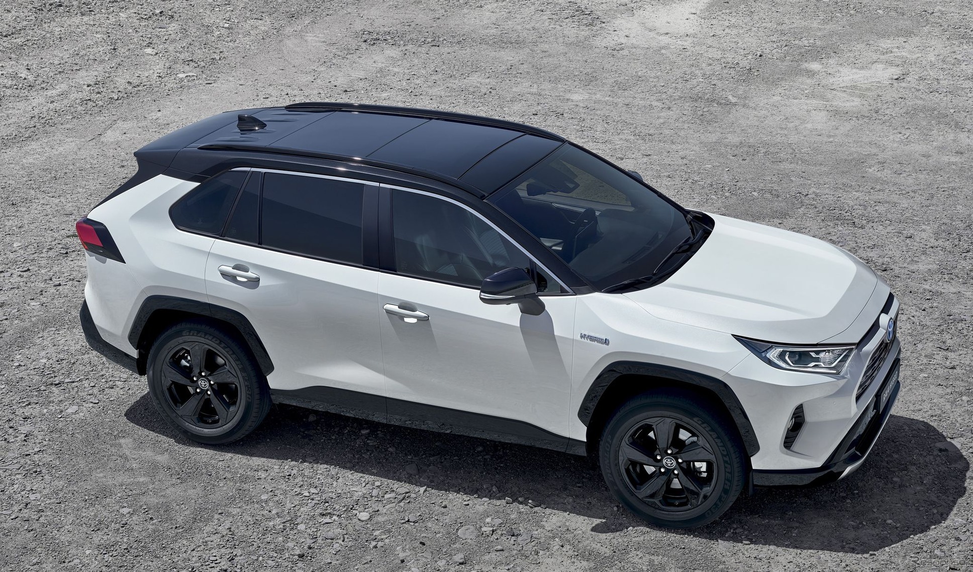 トヨタRAV4ハイブリッド 新型（欧州仕様）