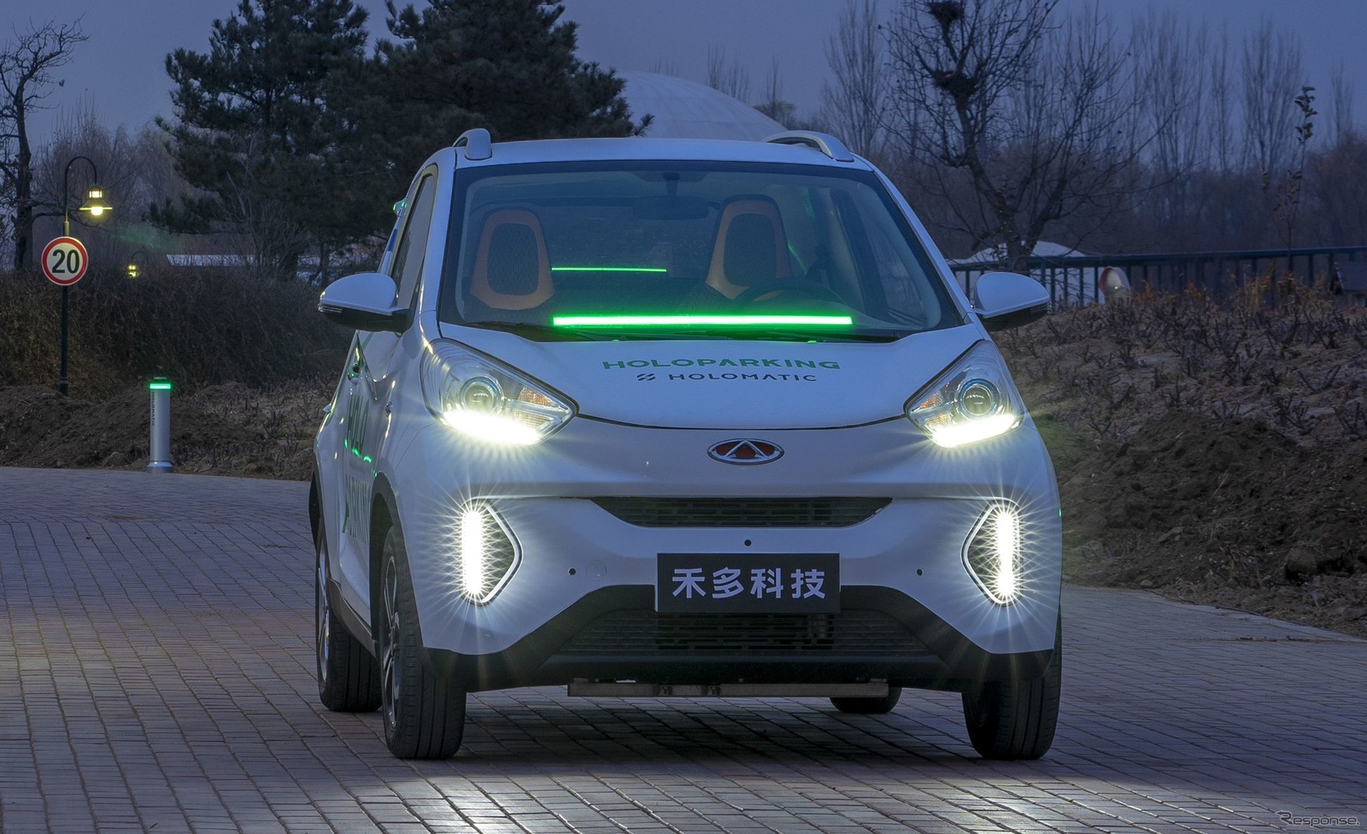 ベロダインのライダーセンサーを搭載する中国のホロマティック社の自動駐車システム