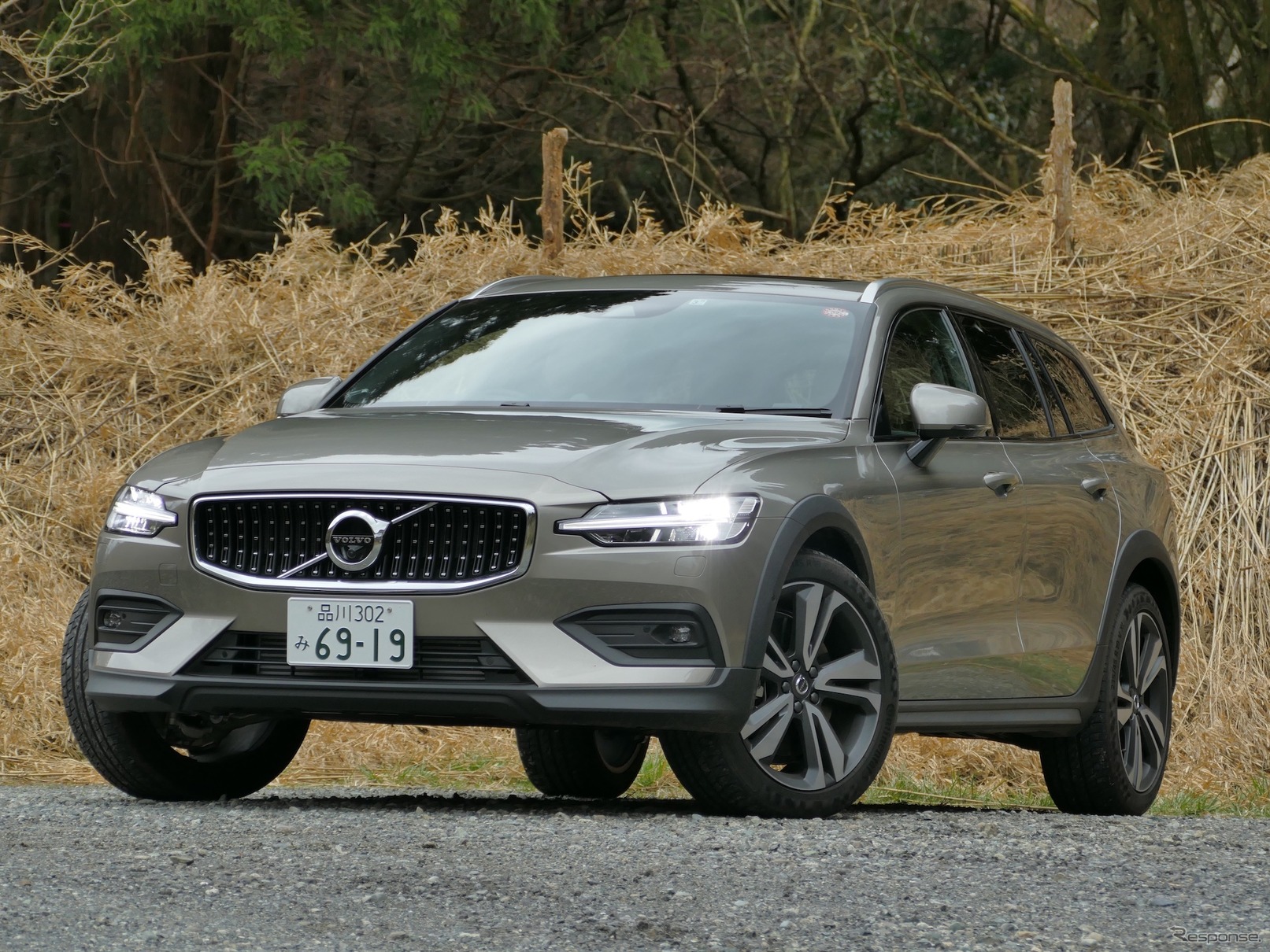 ボルボ V60 CROSS COUNTRY T5 AWD PRO