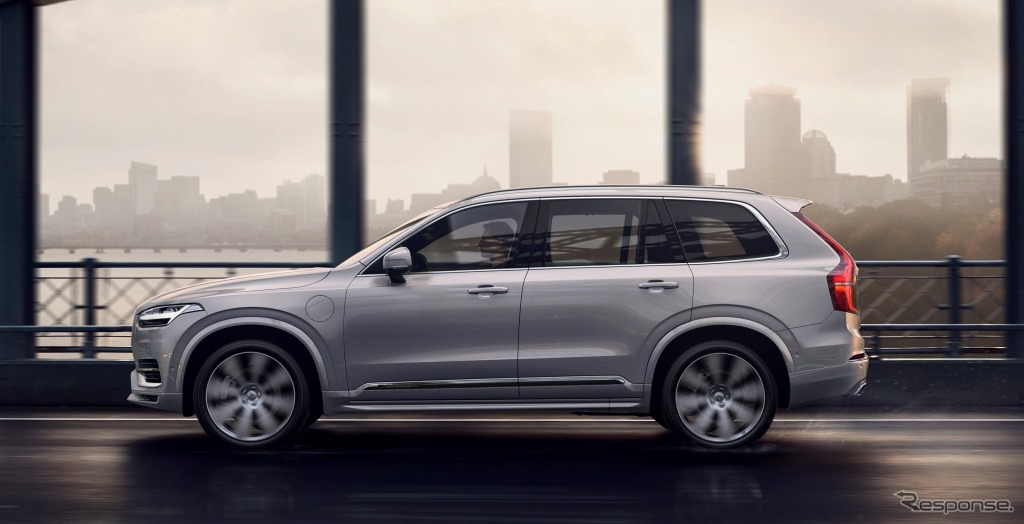 ボルボ XC90 インスクリプション T8 ツインエンジン