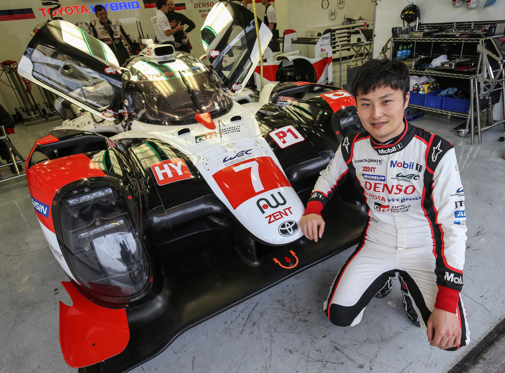 WEC公式ルーキーテスト、山下健太がトヨタTS050のステアリングを握った。