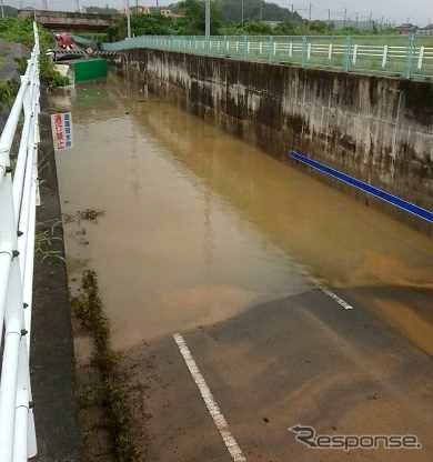 冠水で死亡事故が発生した三重県・市道東山線のアンダーパス