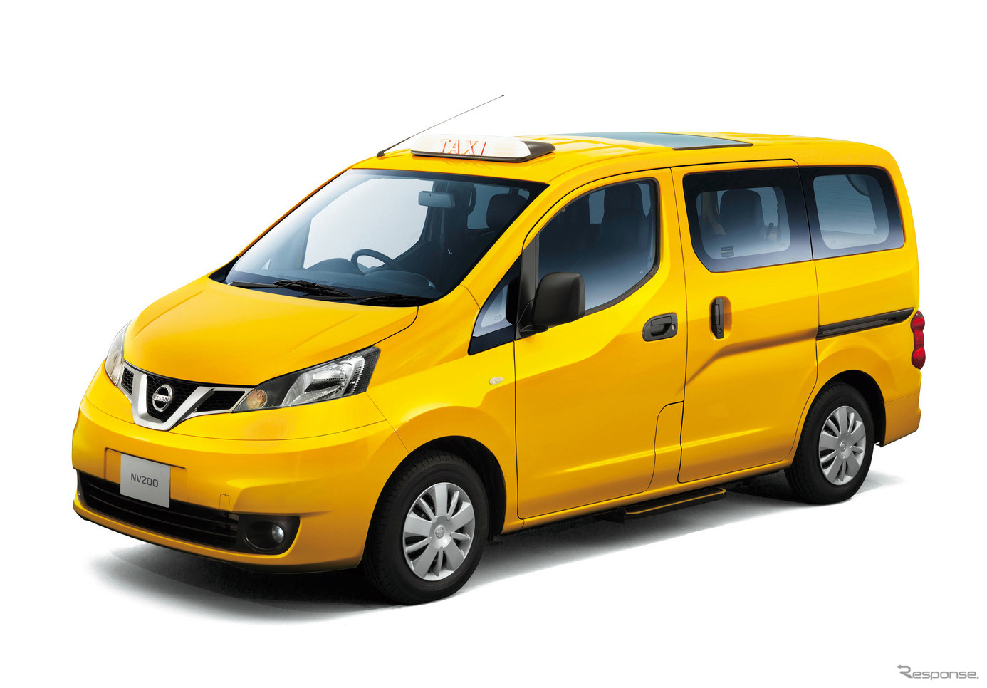 日産車体で生産する日産NV200タクシー。