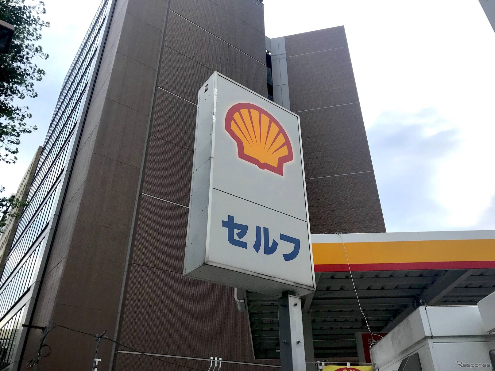 出光昭和シェル 新ssの名称は Apollostation Shellマークは消滅へ レスポンス Response Jp
