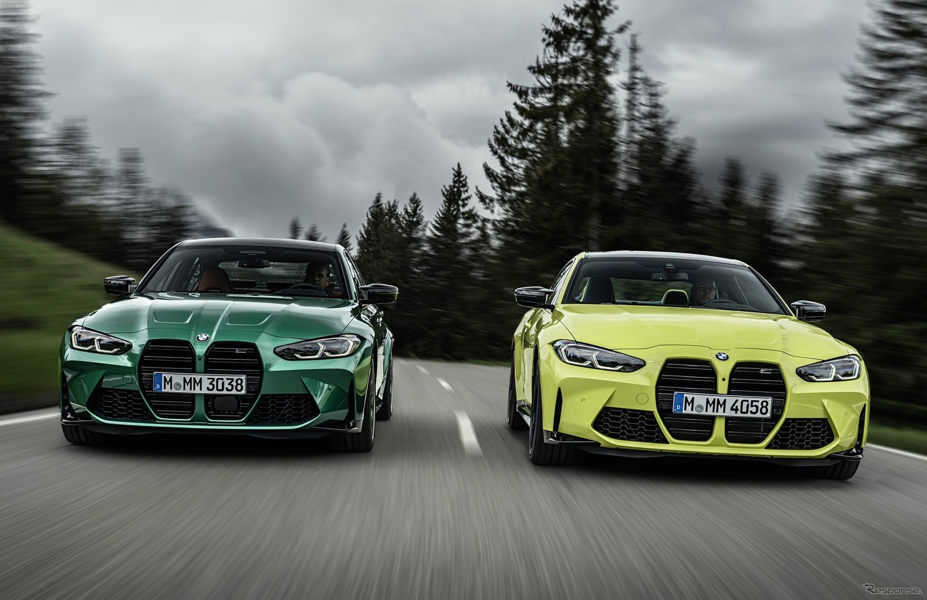 BMW M3 セダン 新型と M4 クーペ 新型