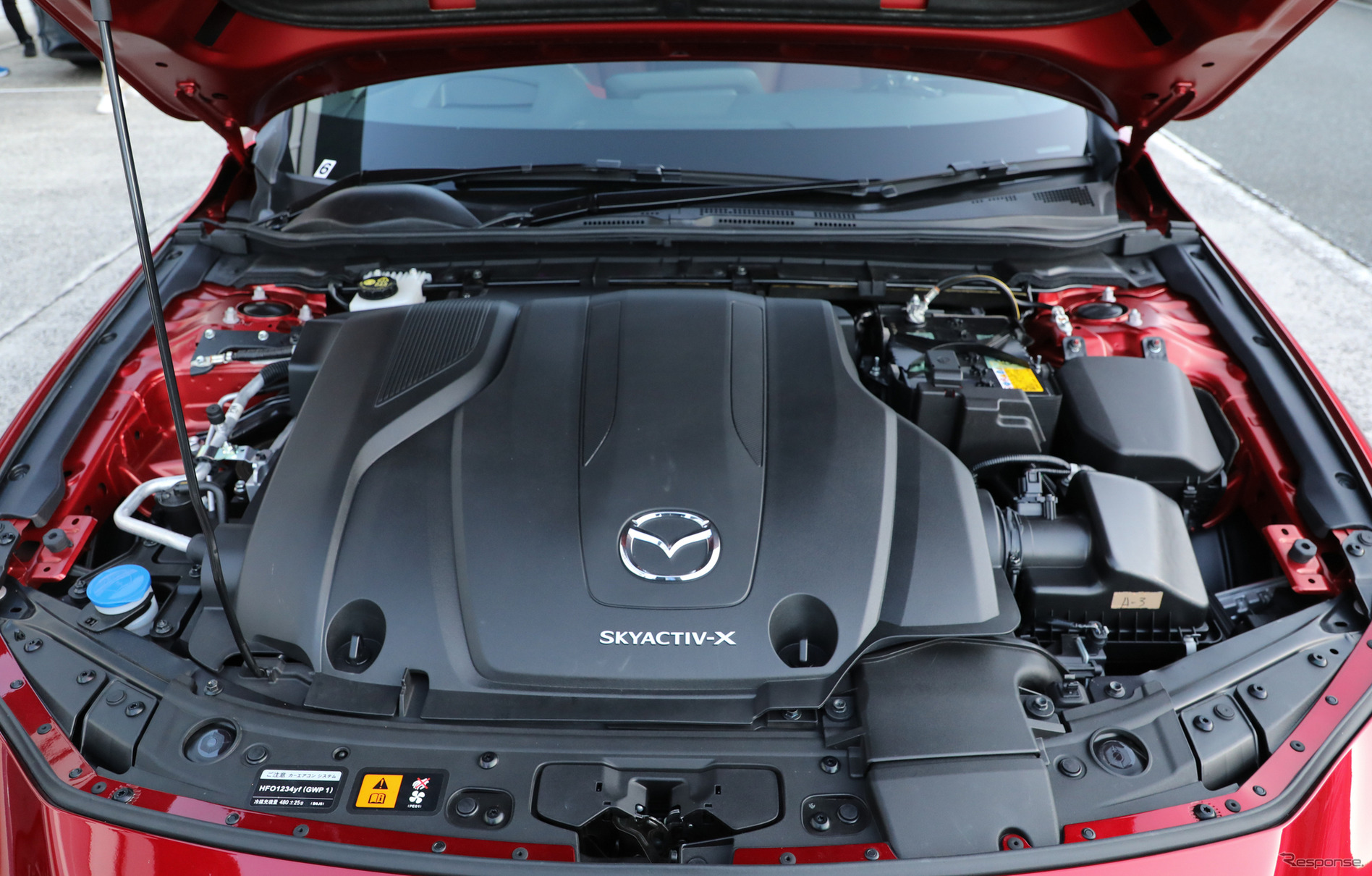 マツダ3 SKYACTIV-X がソフトウェアのアップデートで進化する（写真はプロトタイプ）