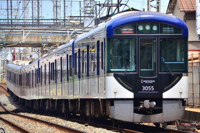2021年1月31日の土休日ダイヤから「プレミアムカー」が6編成に連結される京阪3000系。