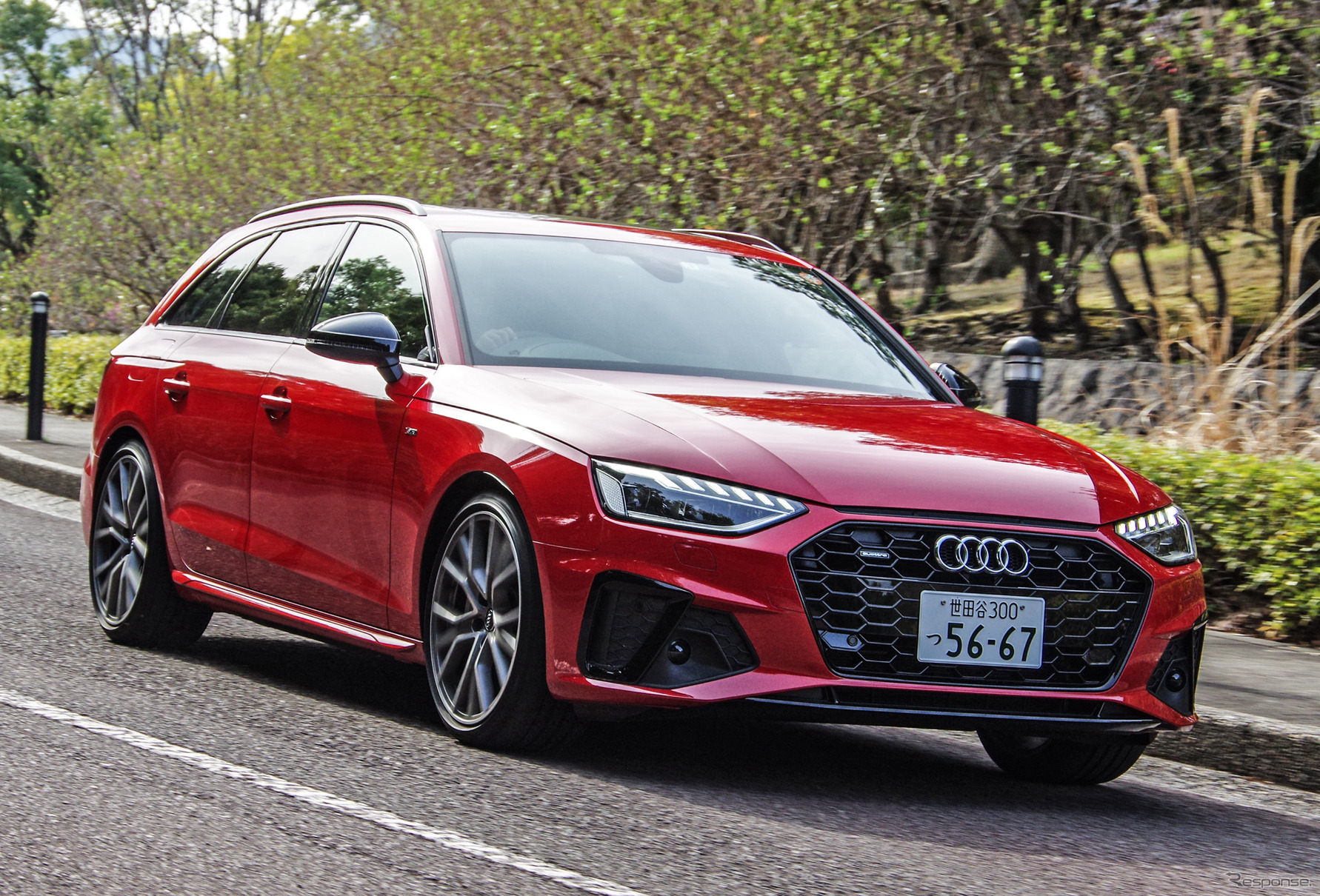 アウディ A4アバント 40 TDI quattro