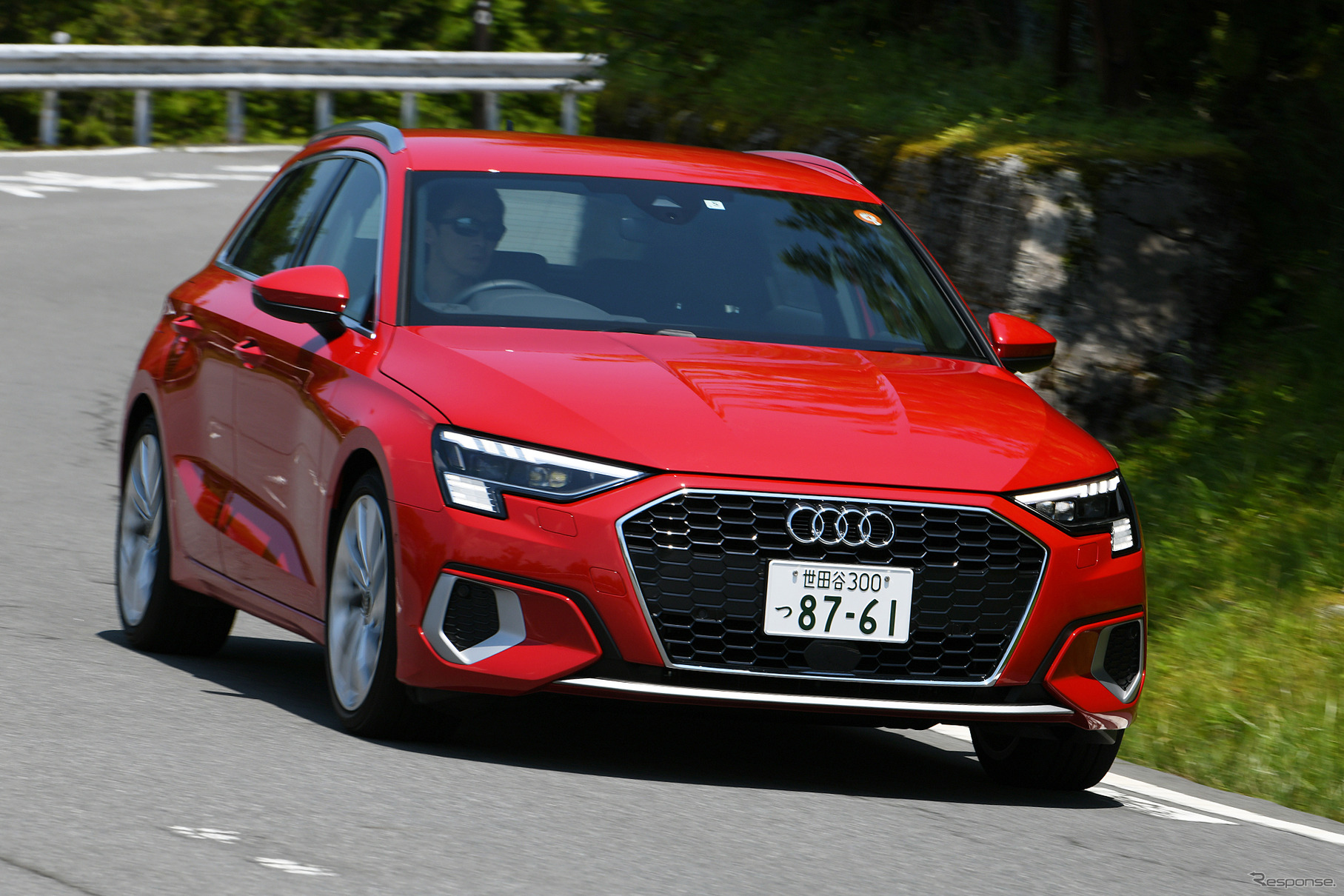 アウディ A3スポーツバック 新型