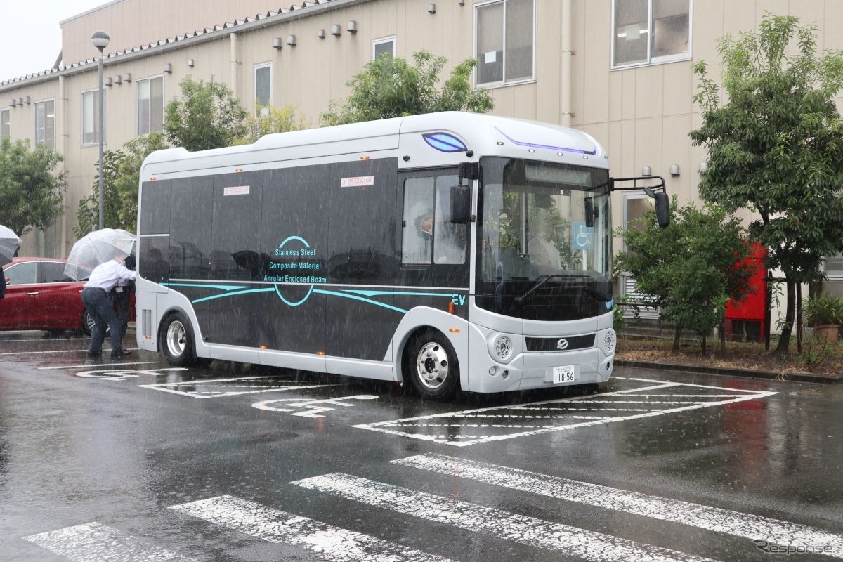 EV Motors Japan：新型EVマイクロバス