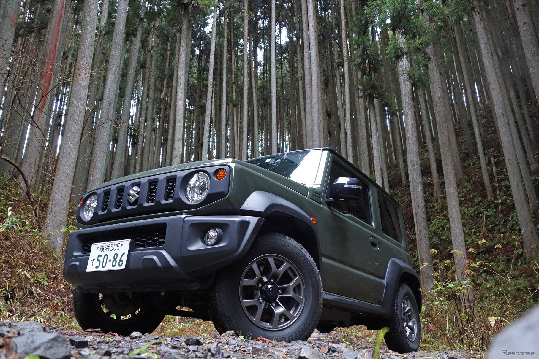 スズキ ジムニーシエラ 1.5 4WD JC。北茨城の山林にて記念撮影。