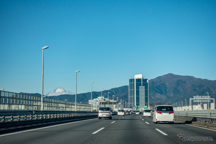 東名高速