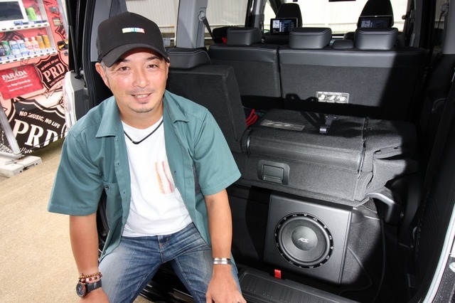 car audio newcomer！ ホンダ ステップワゴン（オーナー：中西博紀さん）　by　custom&car Audio PARADA　後編