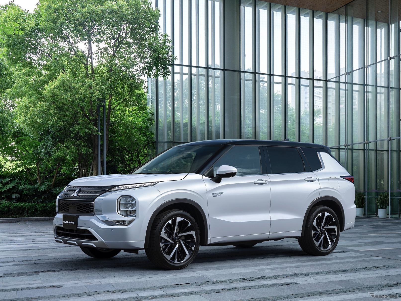 三菱アウトランダーPHEV(北米仕様)