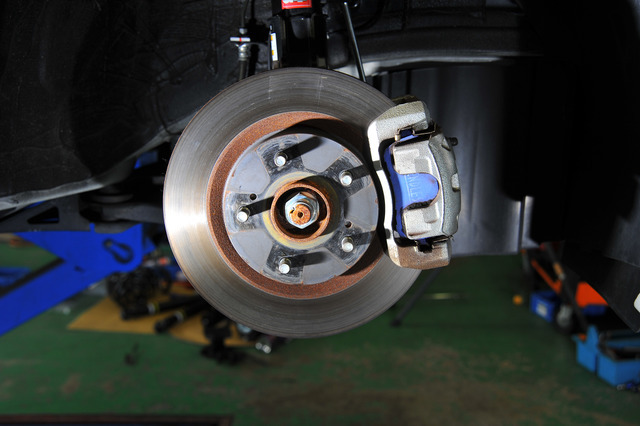 純正だけが正解じゃない!効果的なブレーキパッドの選び方~カスタムHOW TO~