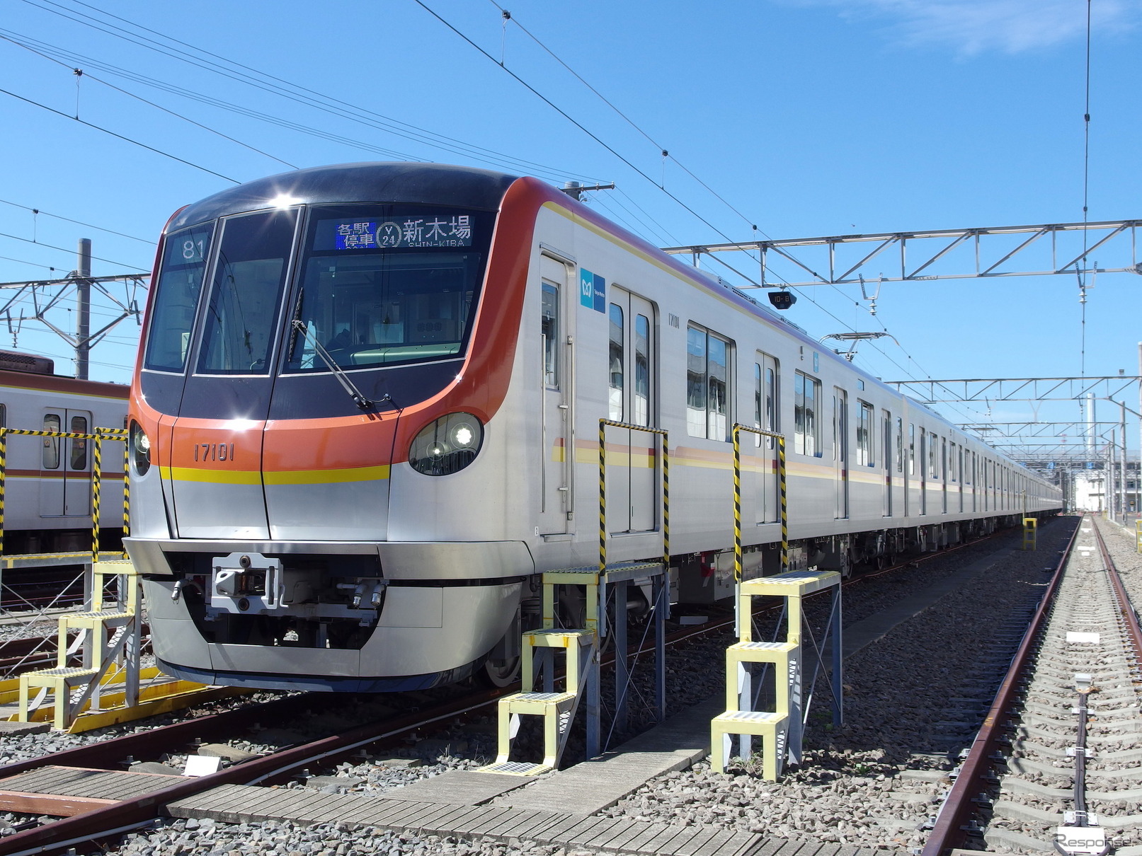 東京メトロ有楽町線＆副都心線用17000系。