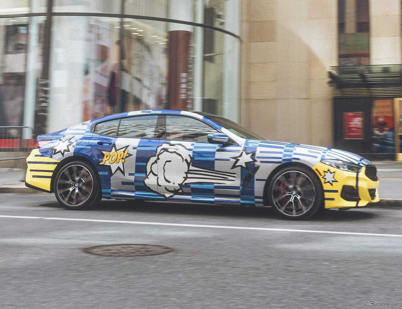 BMW THE 8 X JEFF KOONS