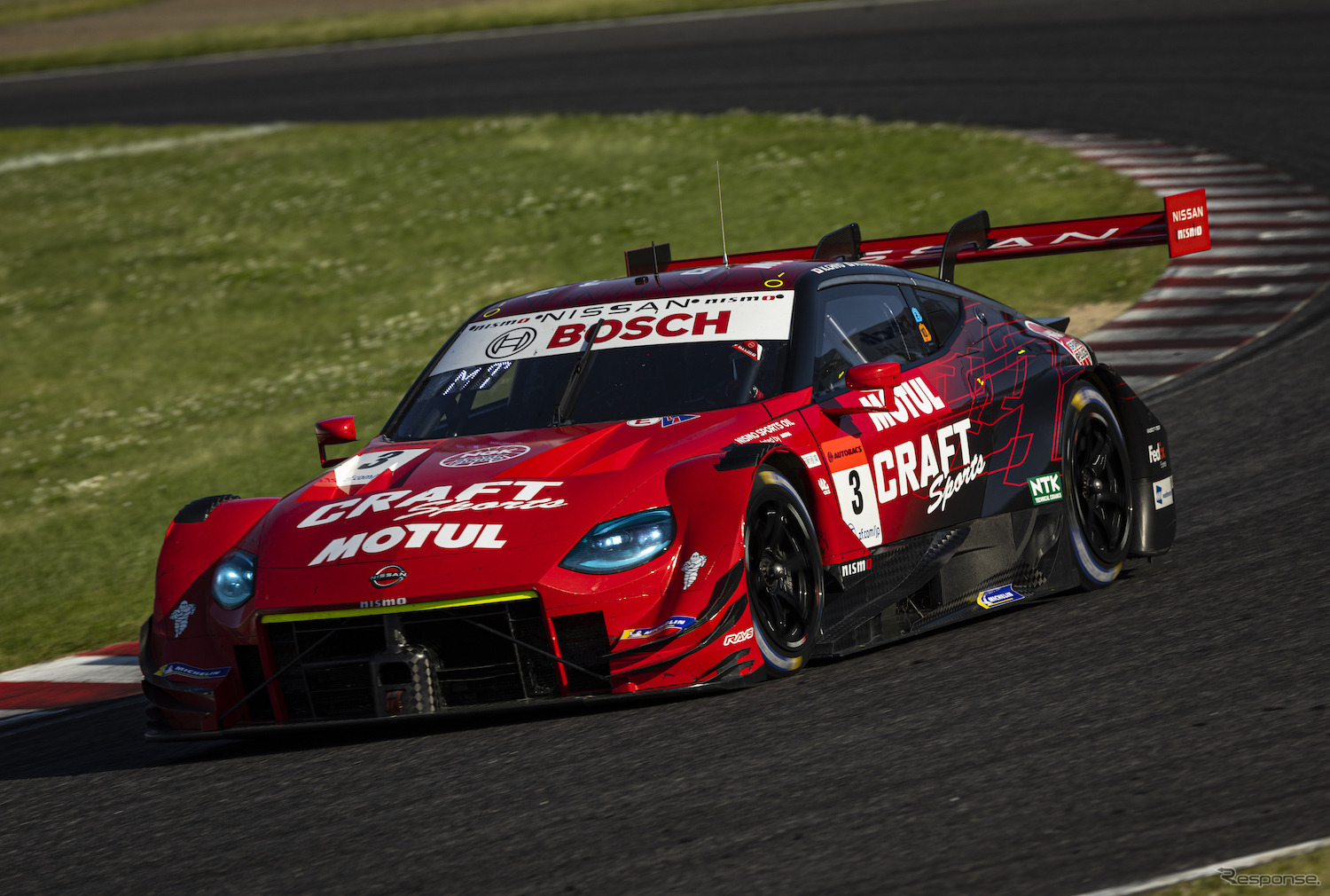 GT500クラス優勝の#3 CRAFTSPORTS MOTUL Z（千代勝正／高星明誠）