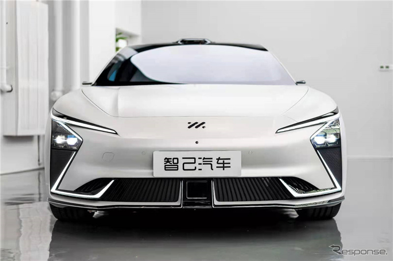上海汽車とアリババなどが出資するEVベンチャー智己汽車が発表したEVセダン