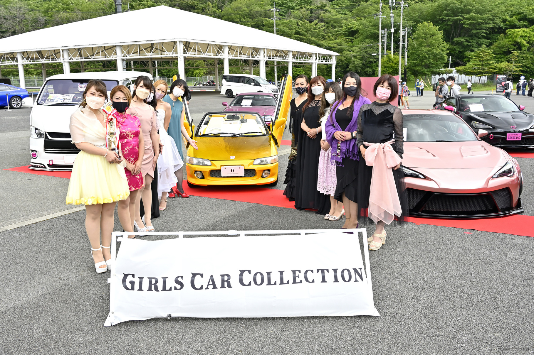 GIRLS CAR COLLECTIONコンテストの様子