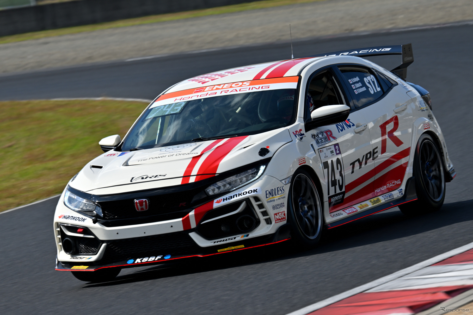 743号車Honda R&D Challenge FK8と若手エンジニア達