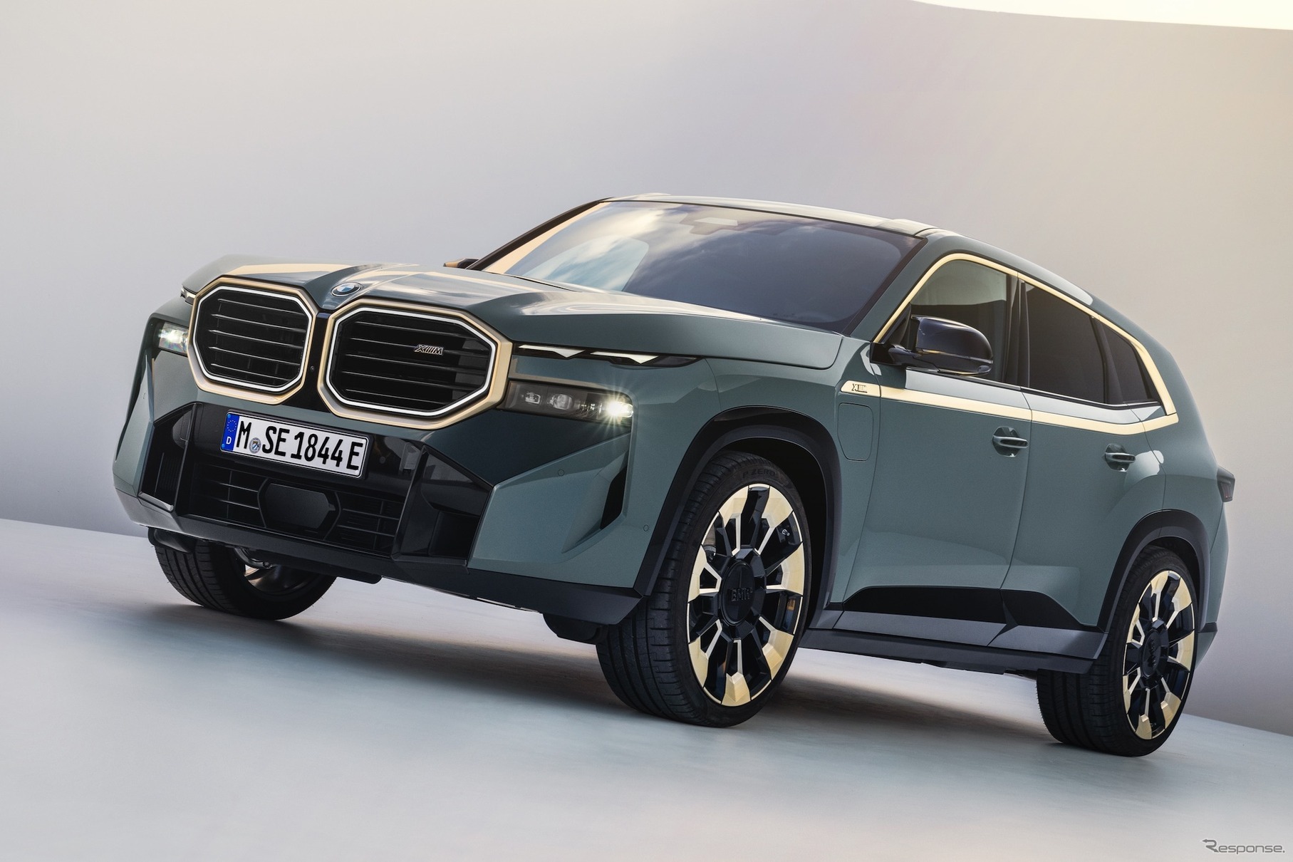 BMWスパータンバーグ工場で生産準備中のBMW XM（ハイブリッド）