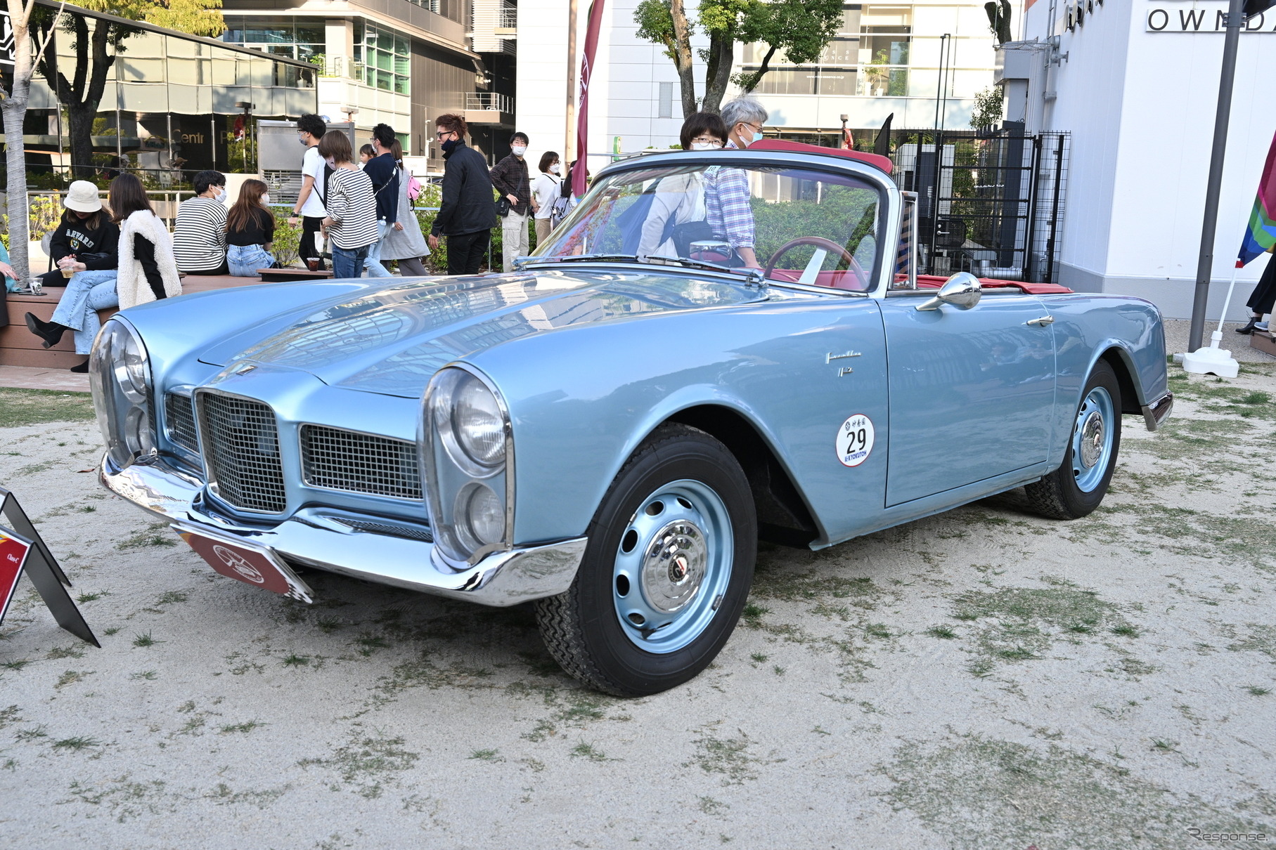 「小粋なフランスのスポーツカー」展の出展車両