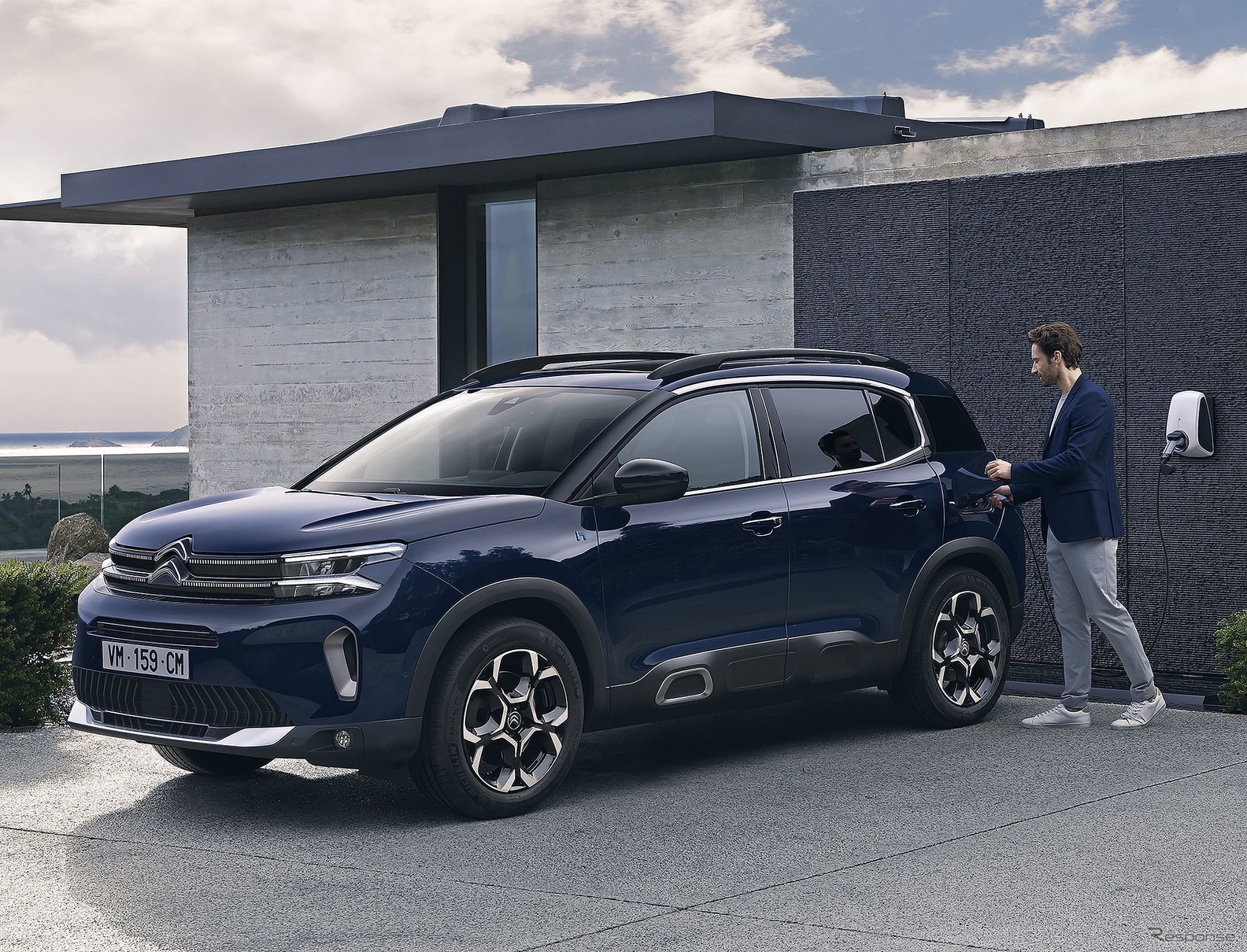 シトロエン C5 エアクロス SUV 改良新型のPHEV