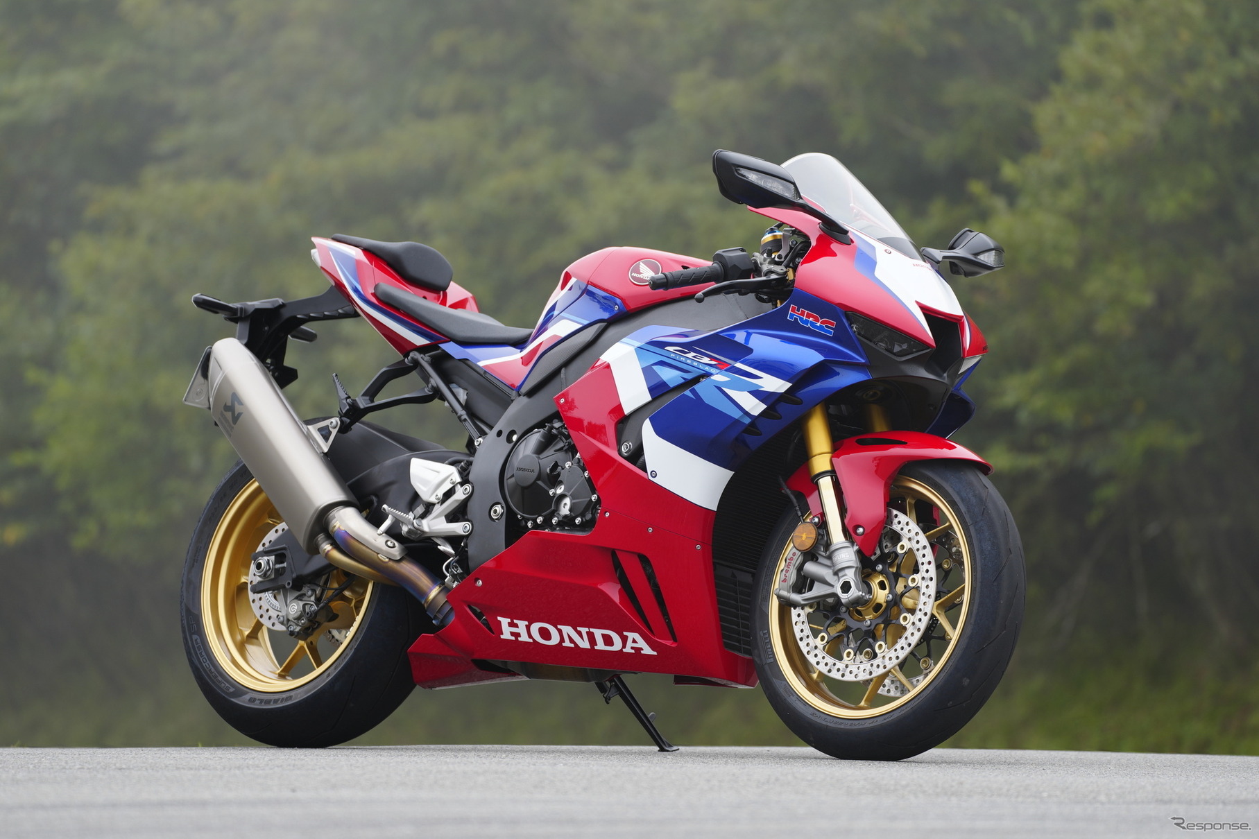 ホンダ CBR1000RR-R