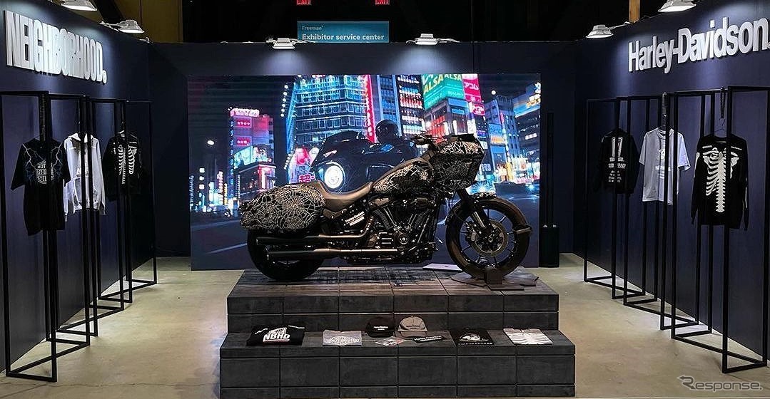 COMPLEXCONで世界初公開されたNEIGHBORHOOD×HARLEY-DAVIDSONの特別モデルとアパレルを日本で初展示