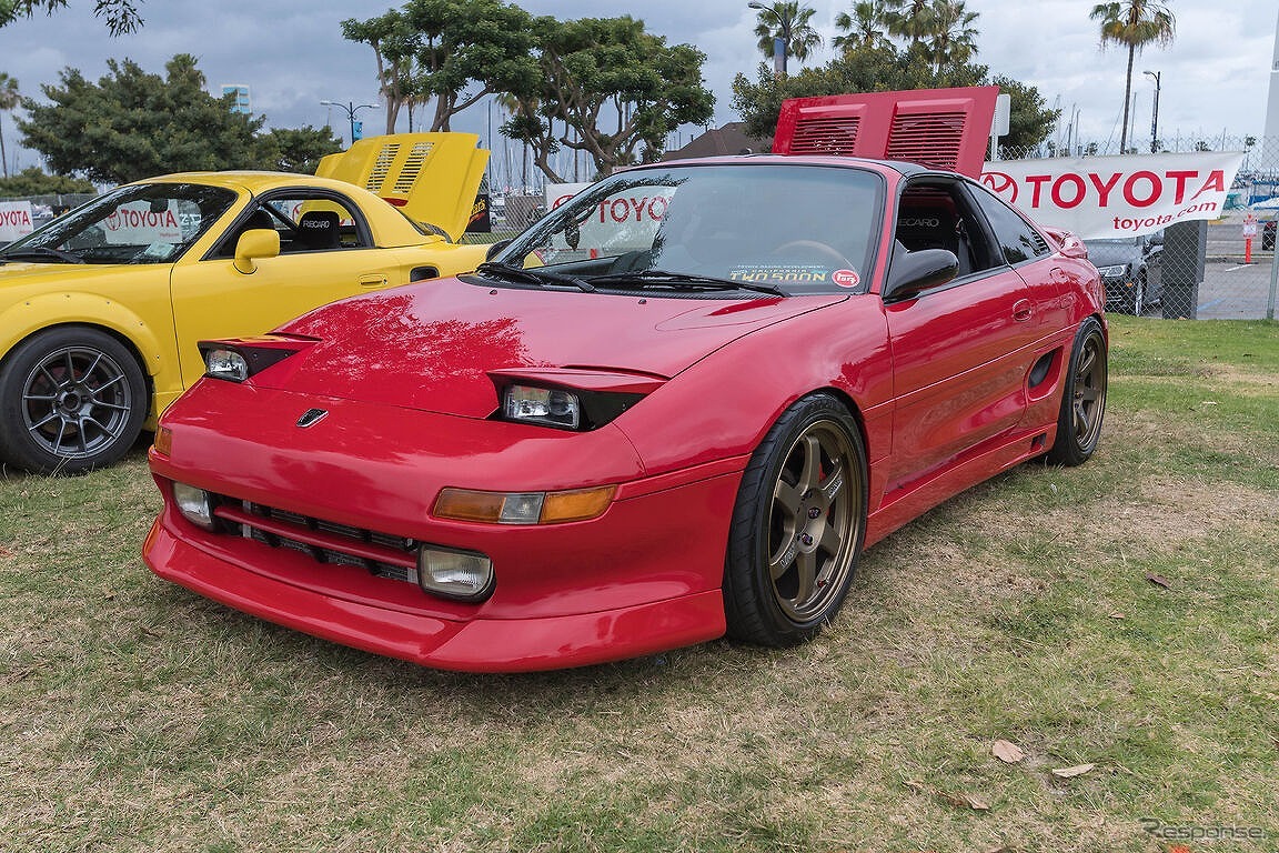 トヨタMR-2