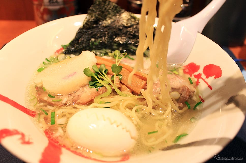 東京駅八重洲南口地下1階に1月24日～4月19日の期間限定でオープンする「函館麺厨房あじさい」
