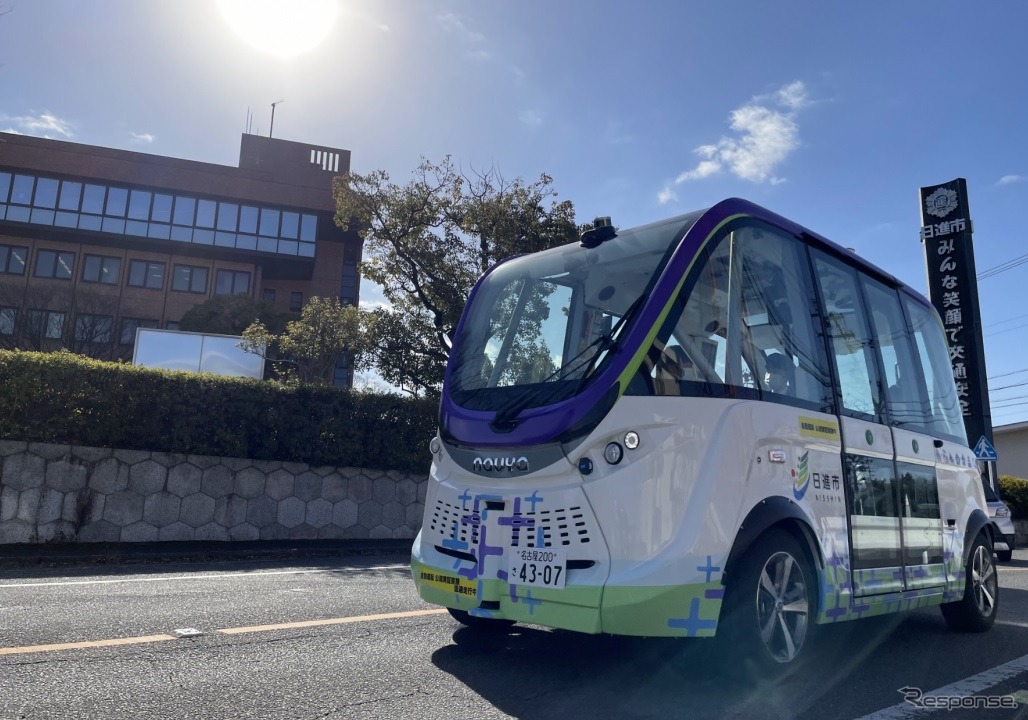日進市で実証運行している自動運転バス（参考画像）