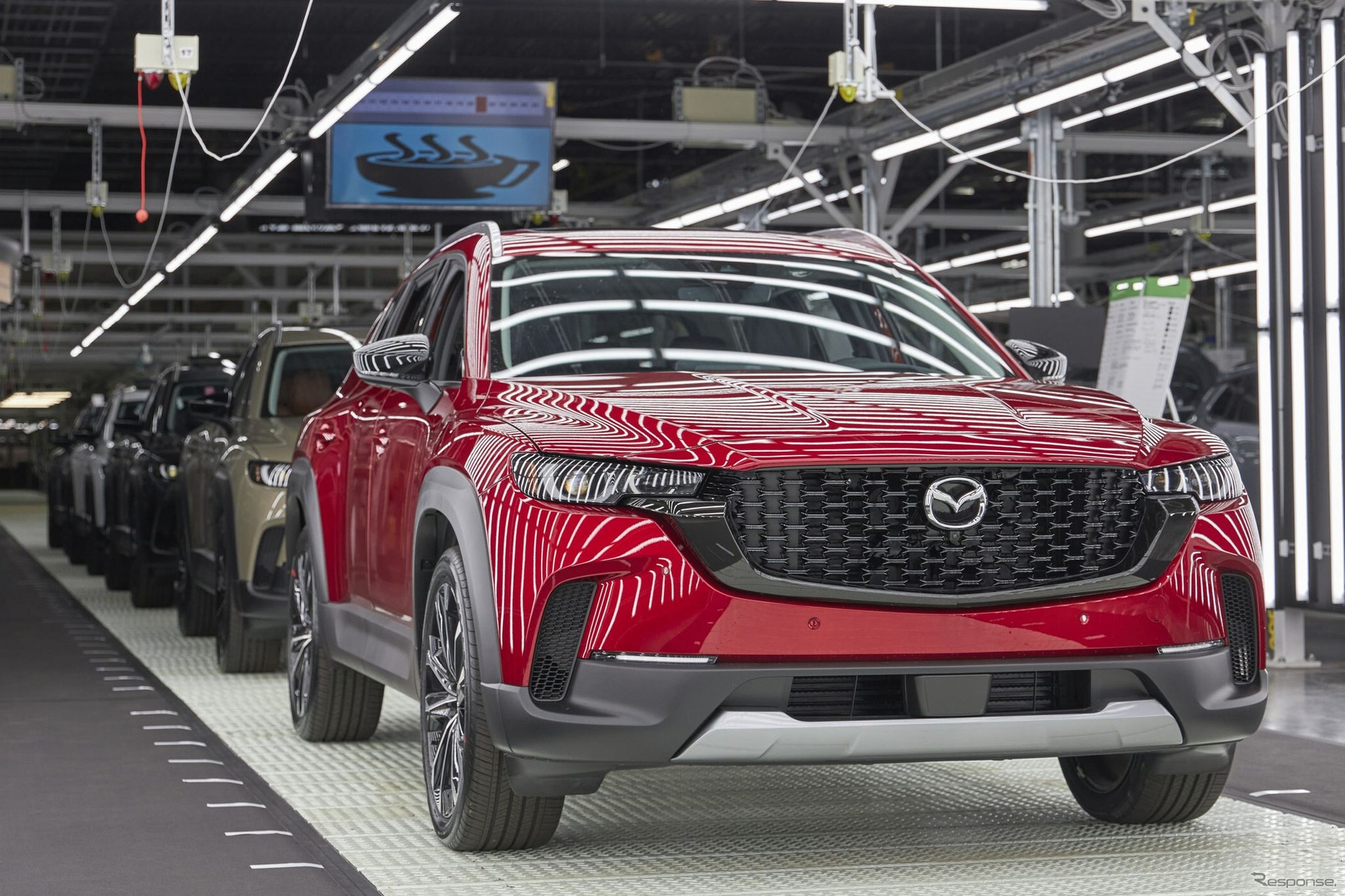 マツダとトヨタの米国アラバマ州の合弁工場で生産されるマツダ CX-50