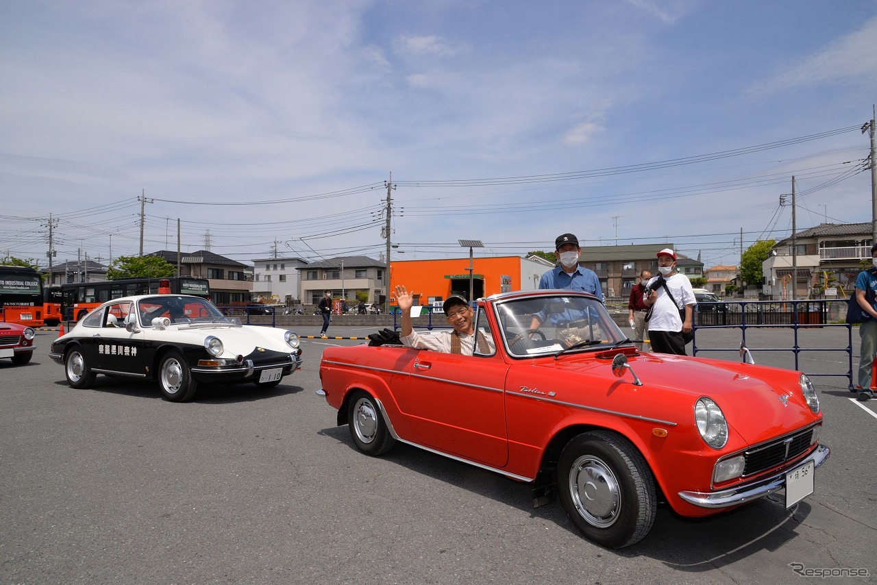 関東工業自動車大学校クラシックカーフェスティバル