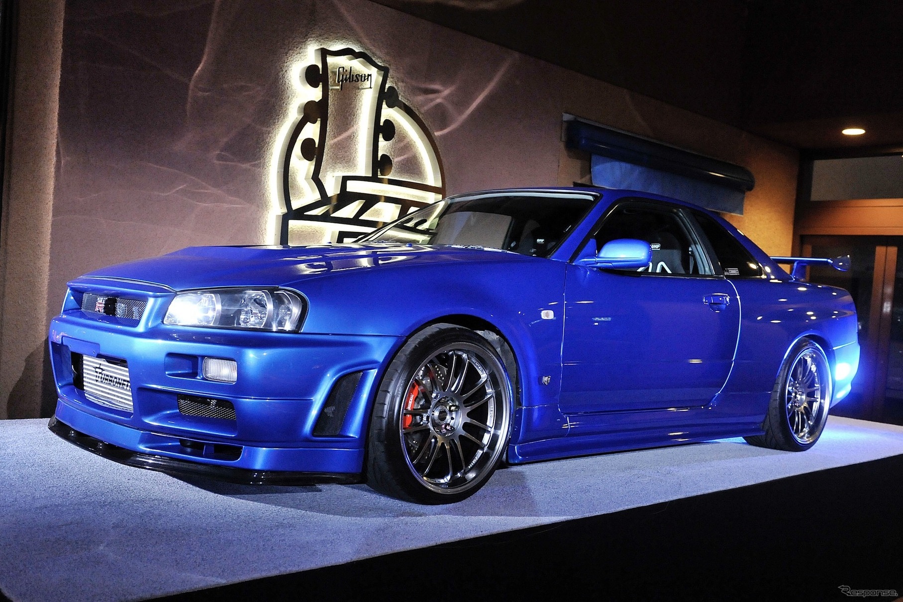 日産スカイラインGT-R R34