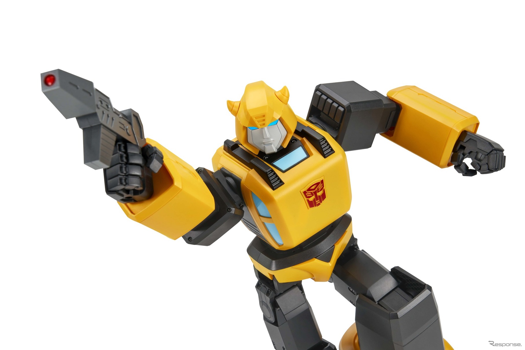 片足スクワットもできる!最先端ロボットトイ『バンブルビーパフォーマンス』が発売