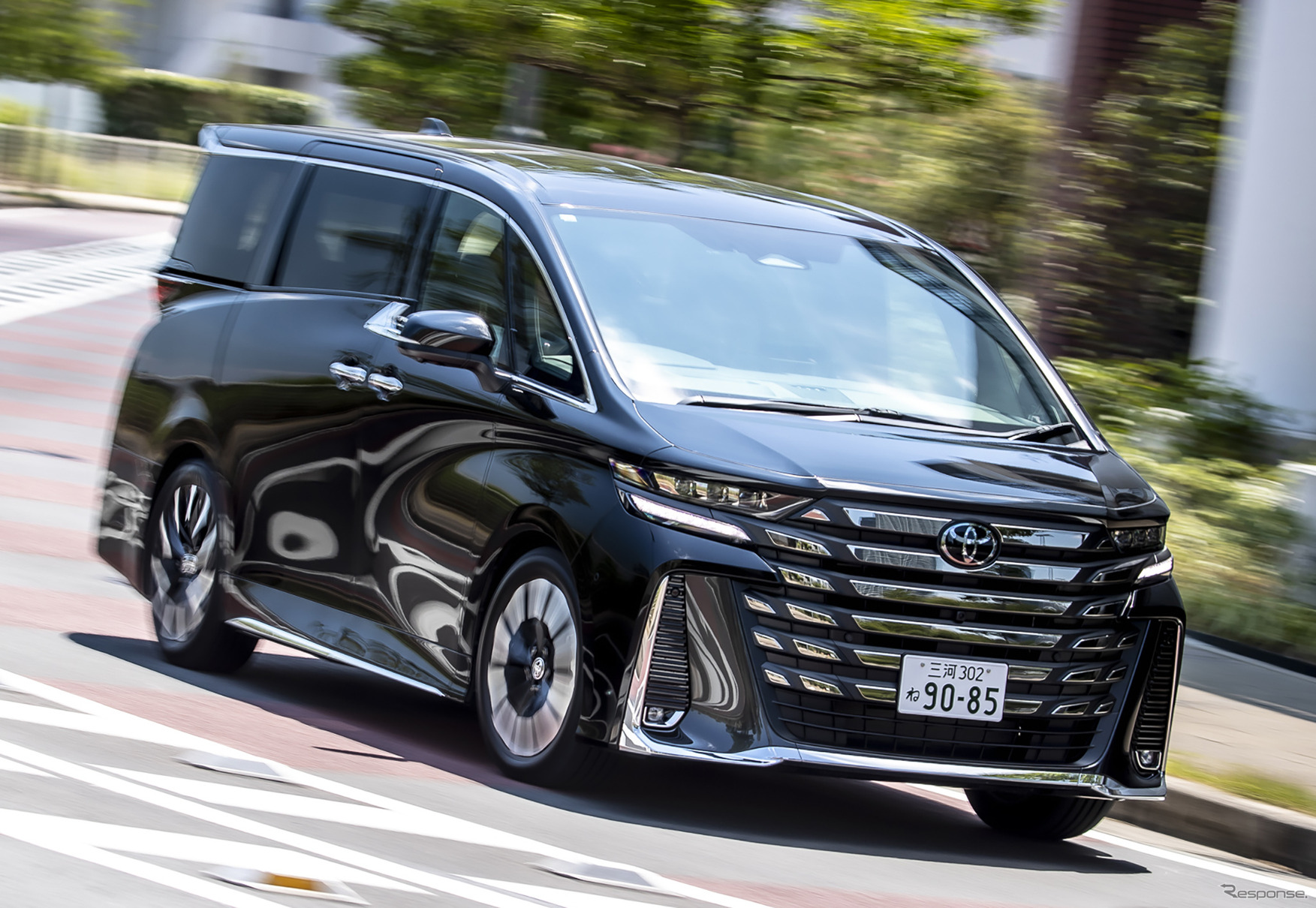 トヨタ ヴェルファイア Executive Lounge