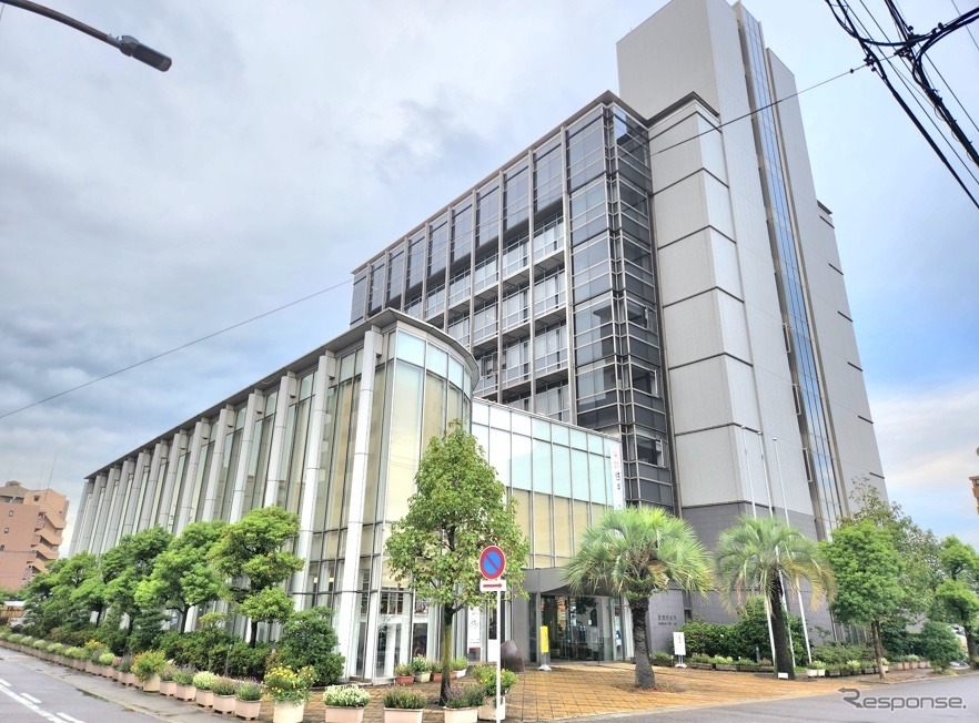岩倉市庁舎