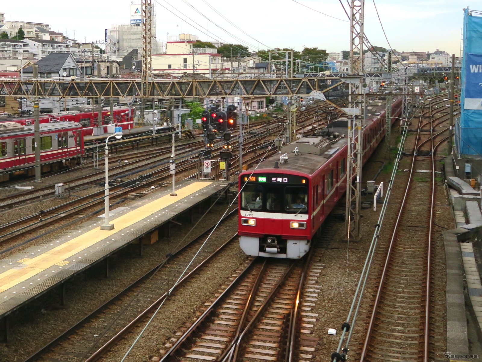 京浜急行電鉄快特三崎口行きの車両